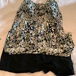 Woman’s swimsuit tankini 3x